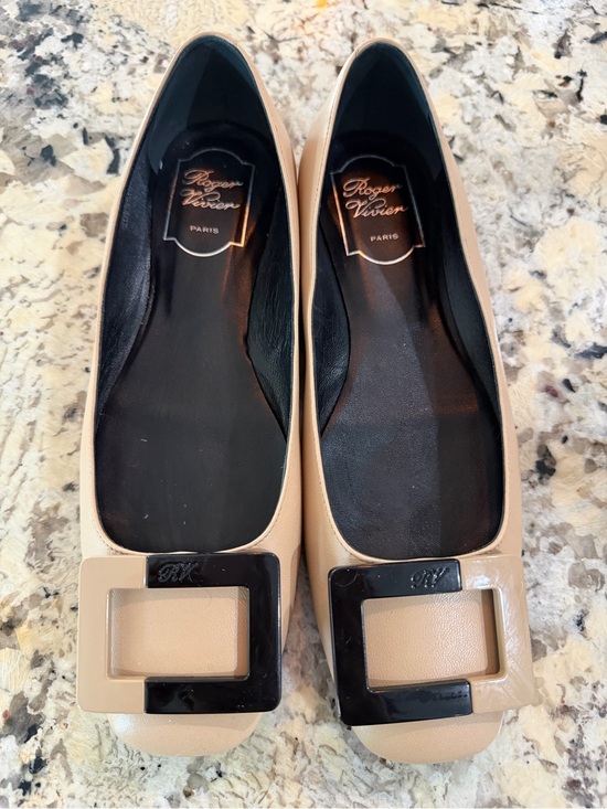 Roger Vivier Shoes - Roger Vivier Nude Patent Square Buckle Ballet Flats